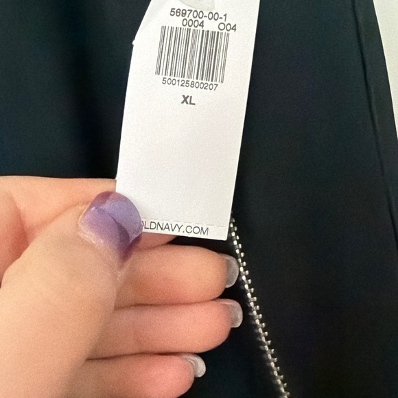 Old Navy Black Women's Sleektech Cargo Joggers - Picture 5 of 5